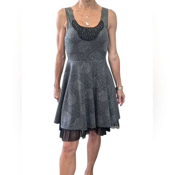 Free People Gray Floral Lace Fit & Flare Mini Dress with Beaded Neckline Size S - Picture 2 of 8